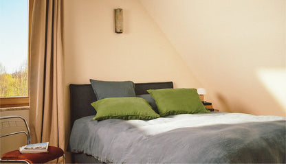 Pack Lit 4 étoiles Matelas Hybride Infinite®-Infinite-Sommier tapissier-Noir Anthracite-Pieds Hêtre clair-Plus